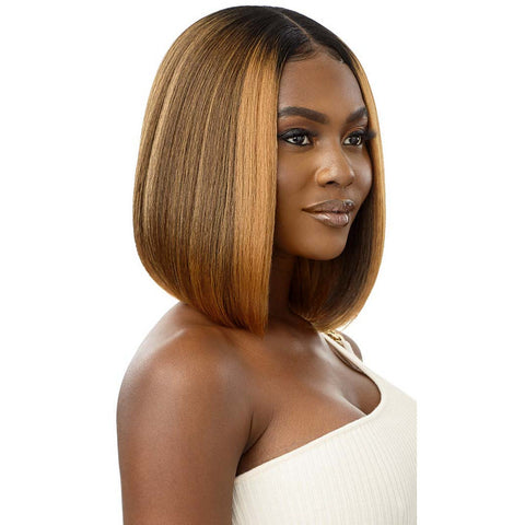 Outre Lace Front Deluxe Premium Synthetic HD Lace Front Wig  - Collina 12"