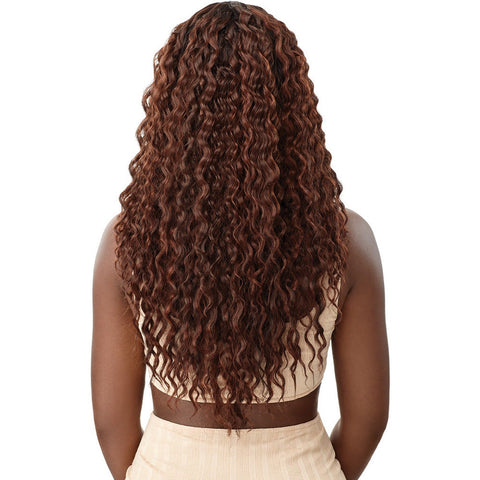 Outre Lace Front Deluxe Synthetic Lace Front Wig - Secora