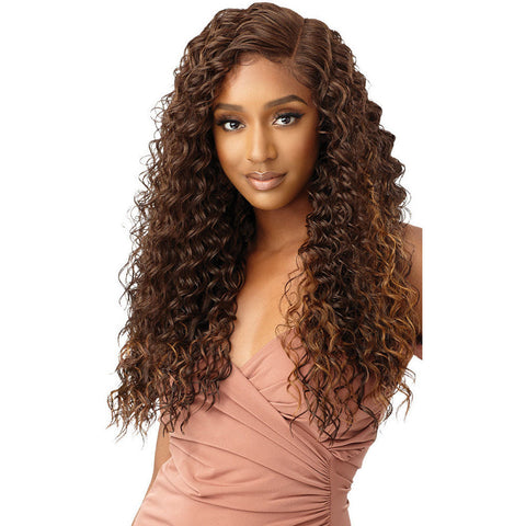 Outre Melted Hairline Synthetic HD Transparent Lace Front Wig - Constanza