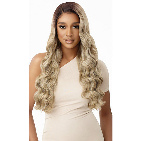 Outre Melted Hairline Synthetic HD Lace Front Wig - Alexandra