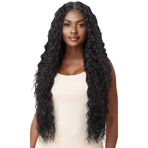 Outre Melted Hairline Synthetic HD Transparent Lace Front Wig - Kallara